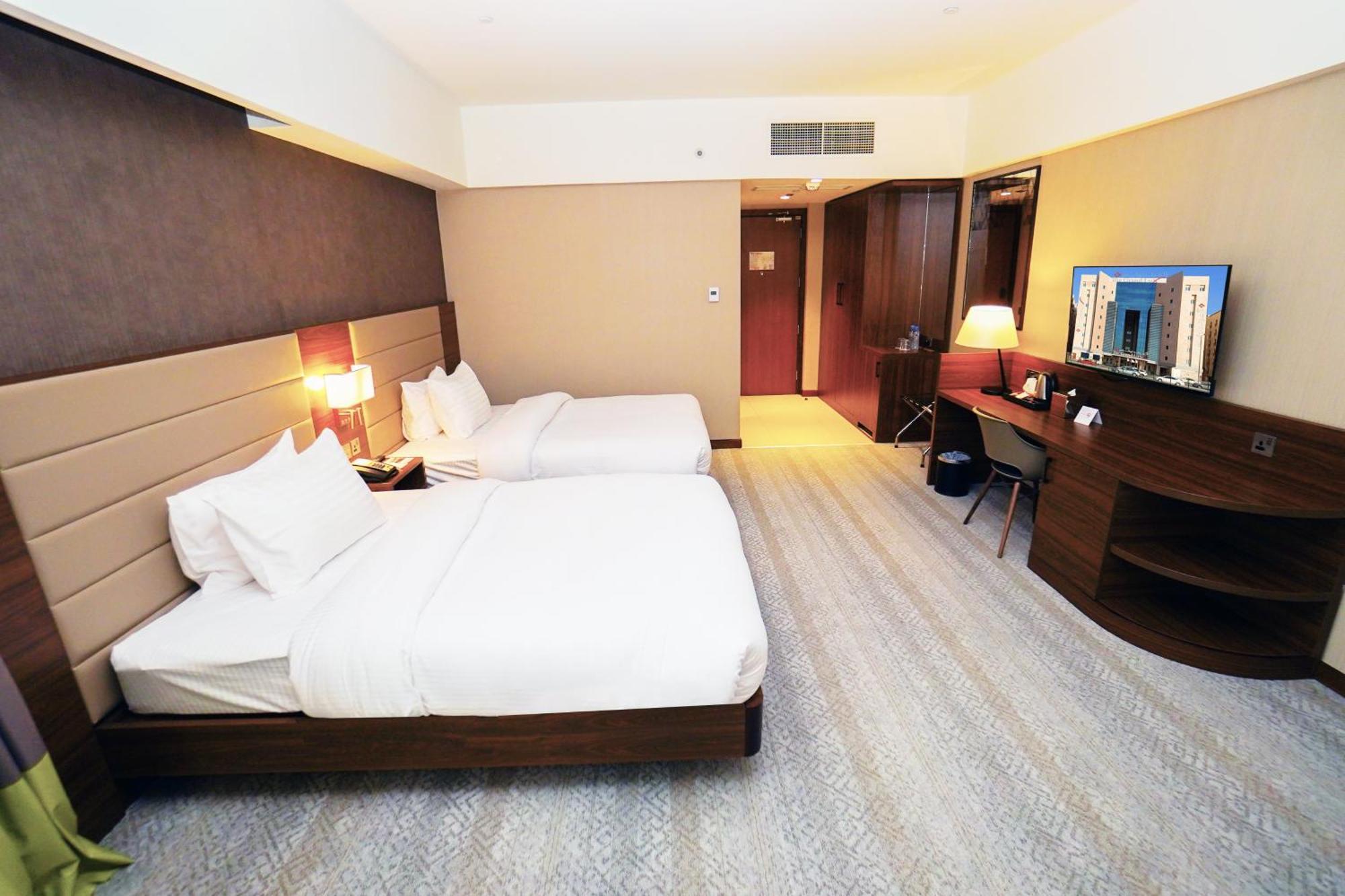 The Grand Lux Hotel Ντόχα Εξωτερικό φωτογραφία Deluxe Room